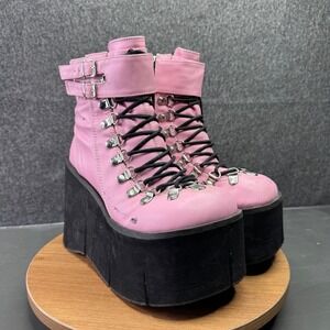 Demonia Pink 4.5 inch Platform Combat Boots Chunky Heel Buckle Lace Up Size 7.5?